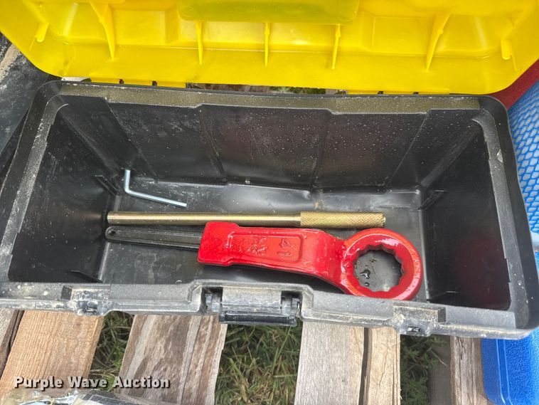 image for item MX9233 Raytree RMH680 skid steer breaker