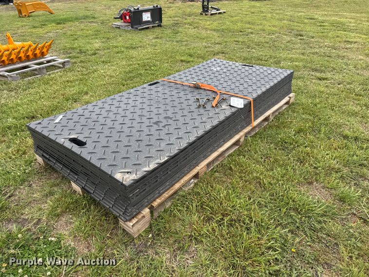 image for item MX9235 (14) crane mats