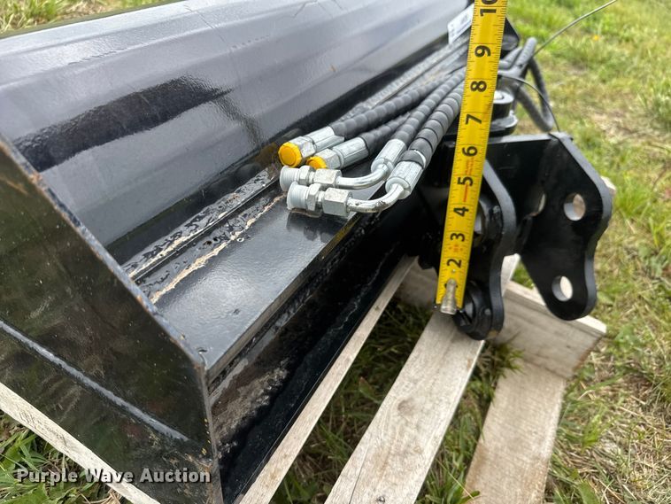 image for item MX9236 mini excavator tilt bucket
