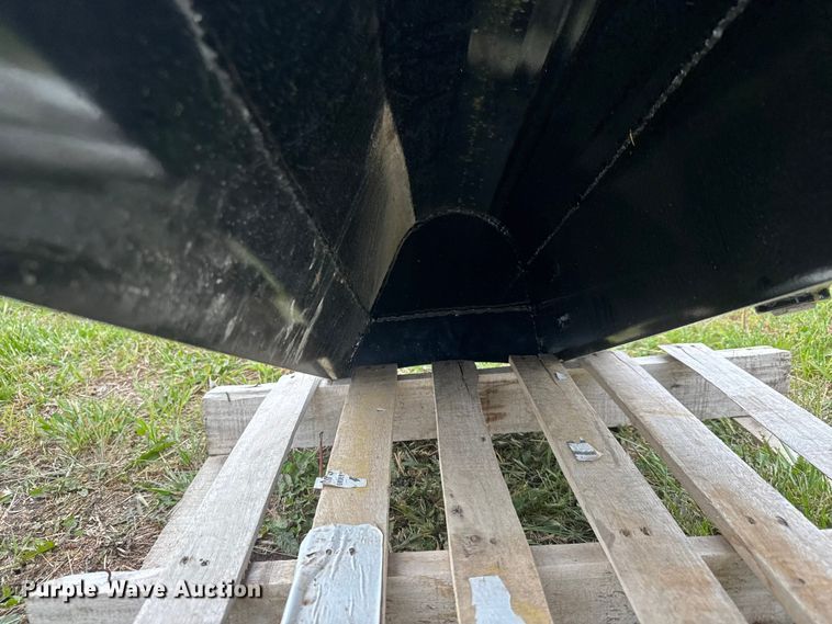 image for item MX9236 mini excavator tilt bucket