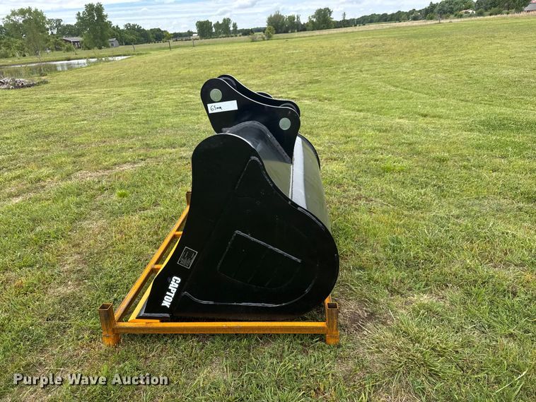 image for item MX9237 2026 GIYI FB60 excavator bucket