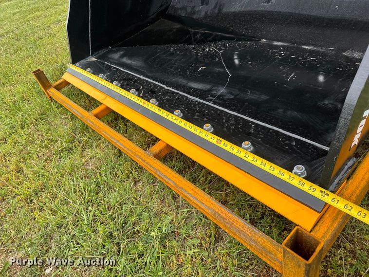 image for item MX9237 2026 GIYI FB60 excavator bucket