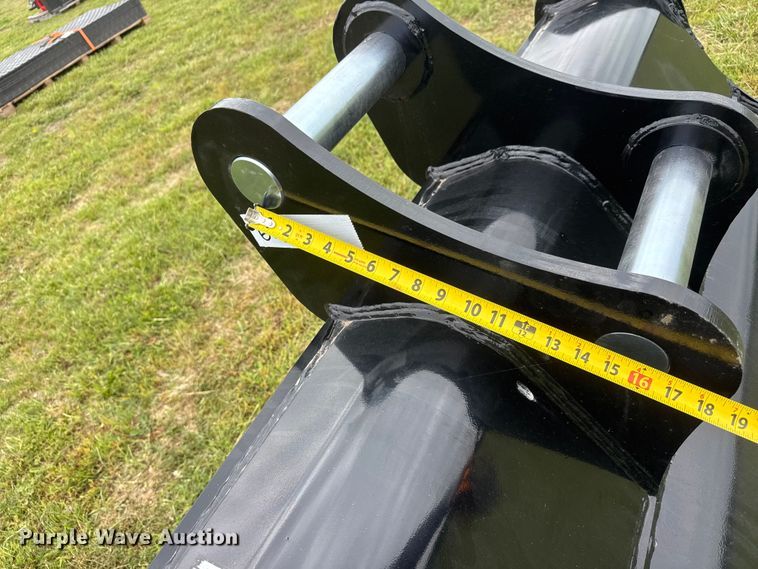 image for item MX9237 2026 GIYI FB60 excavator bucket