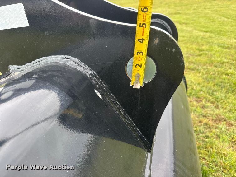 image for item MX9237 2026 GIYI FB60 excavator bucket