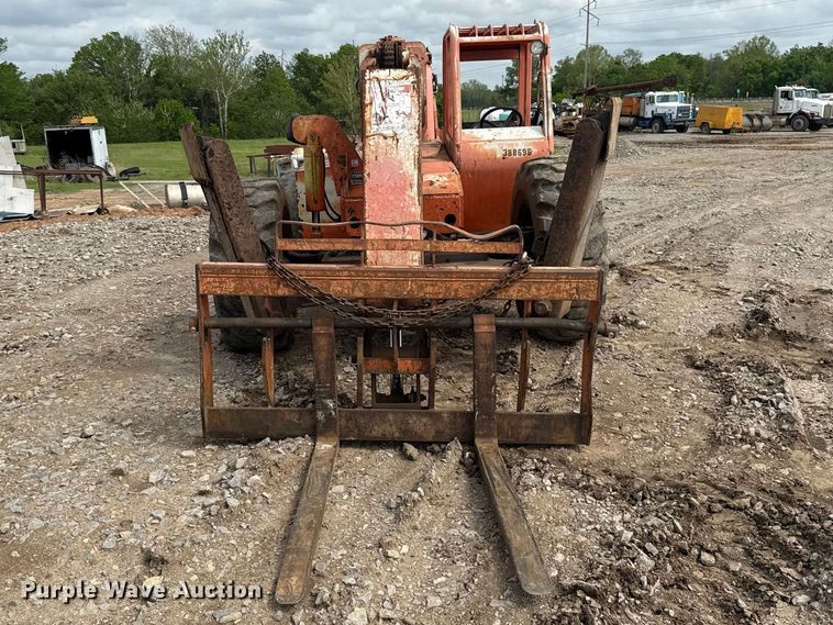 image for item NK9209 2001 Sky Trak 10054 telehandler