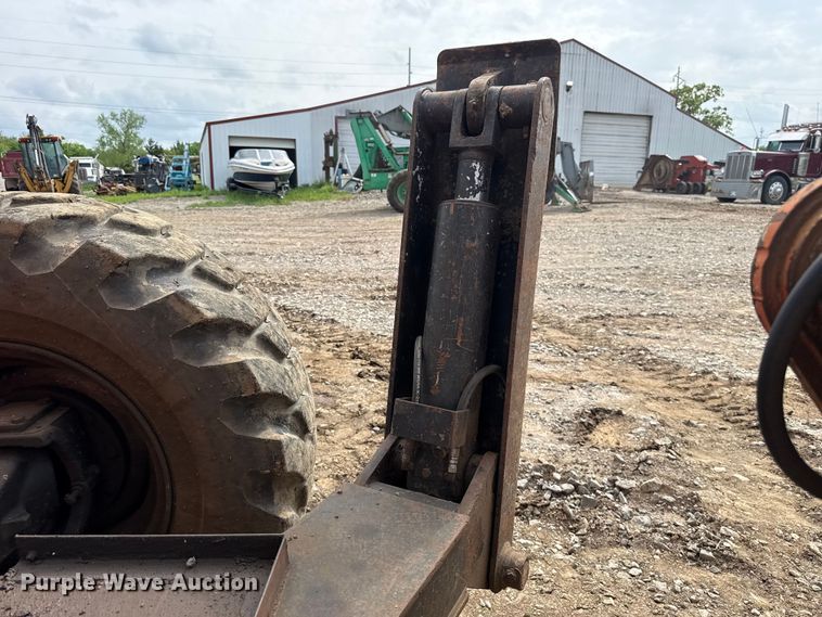 image for item NK9209 2001 Sky Trak 10054 telehandler