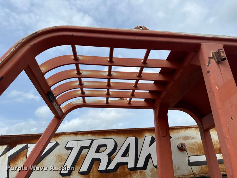 image for item NK9209 2001 Sky Trak 10054 telehandler