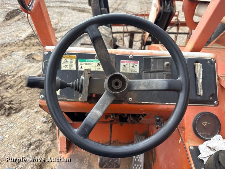 image for item NK9209 2001 Sky Trak 10054 telehandler