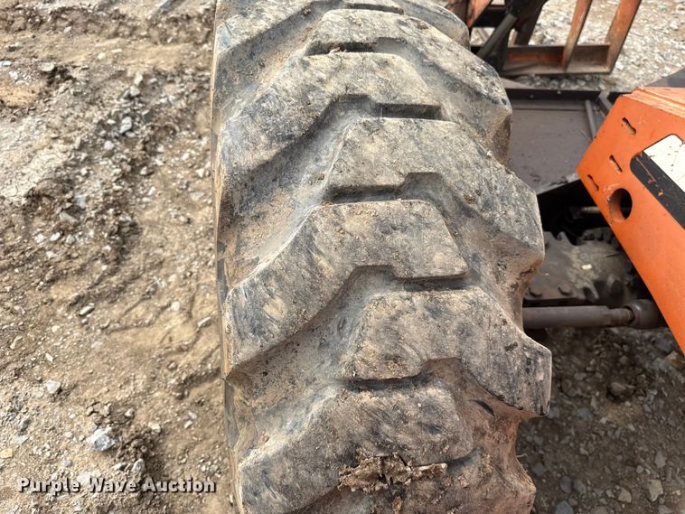 image for item NK9209 2001 Sky Trak 10054 telehandler