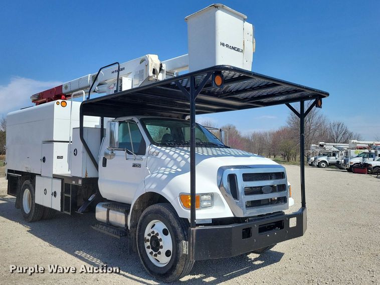 image for item NK9992 2007 Ford F750 Super Duty 