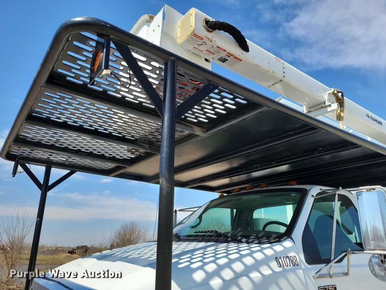 image for item NK9992 2007 Ford F750 Super Duty 