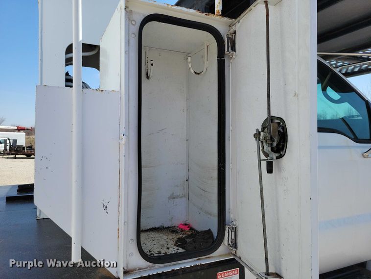 image for item NK9992 2007 Ford F750 Super Duty 