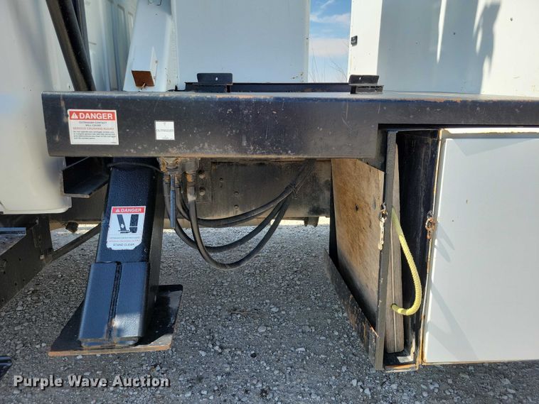 image for item NK9992 2007 Ford F750 Super Duty 