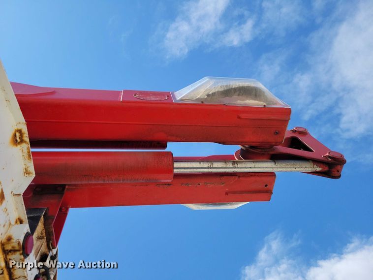 image for item NK9992 2007 Ford F750 Super Duty 