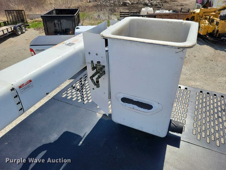 image for item NK9992 2007 Ford F750 Super Duty 