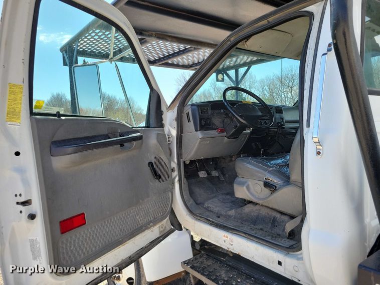 image for item NK9992 2007 Ford F750 Super Duty 