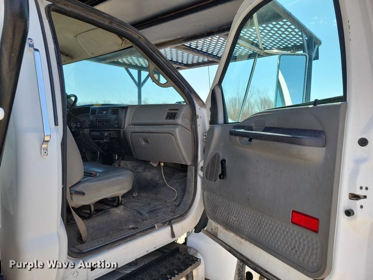 image for item NK9992 2007 Ford F750 Super Duty 