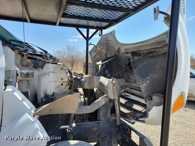 image for item NK9992 2007 Ford F750 Super Duty 