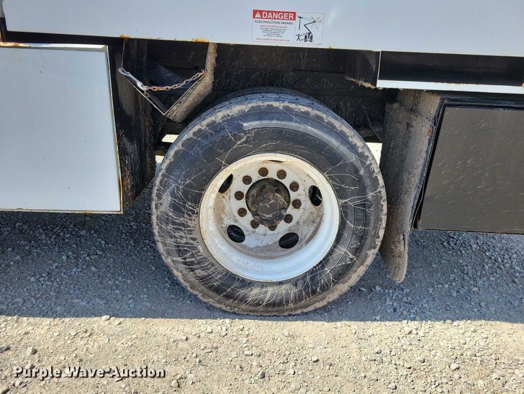 image for item NK9992 2007 Ford F750 Super Duty 