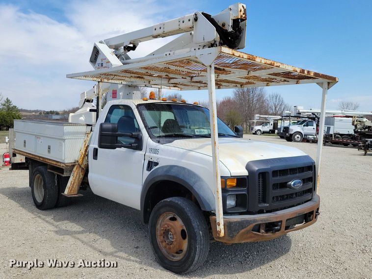image for item NK9993 2010 Ford F450 Super Duty bucket truck