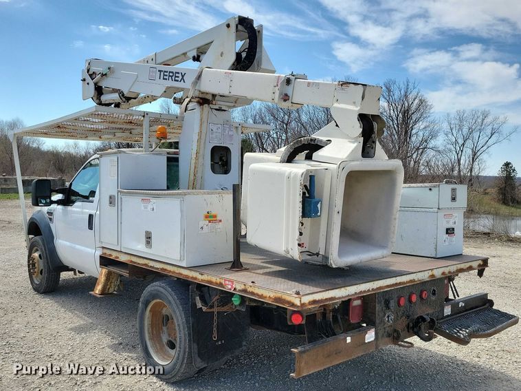 image for item NK9993 2010 Ford F450 Super Duty bucket truck