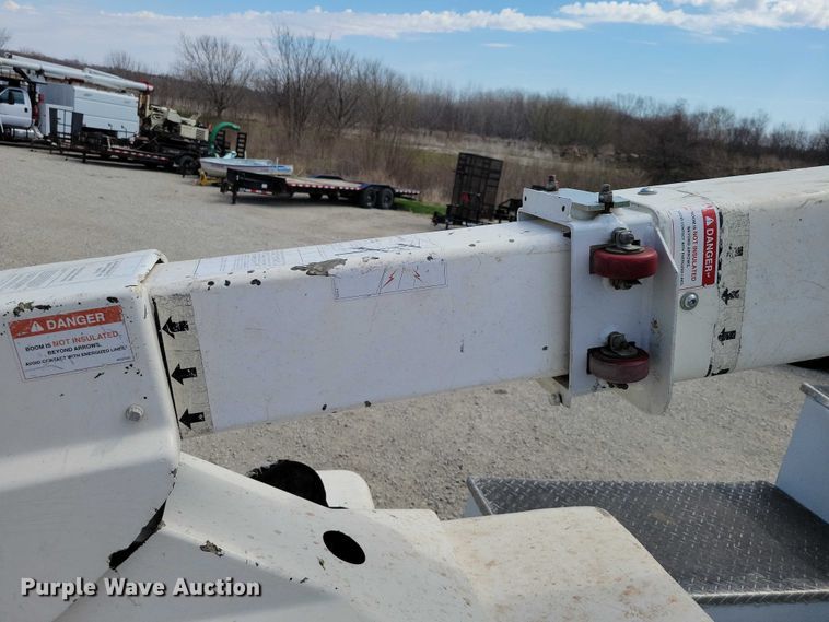 image for item NK9993 2010 Ford F450 Super Duty bucket truck