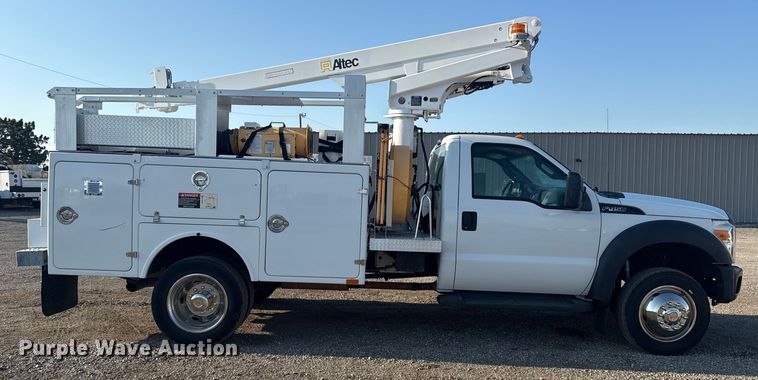 image for item NU9639 2012 Ford F450 Super Duty bucket truck