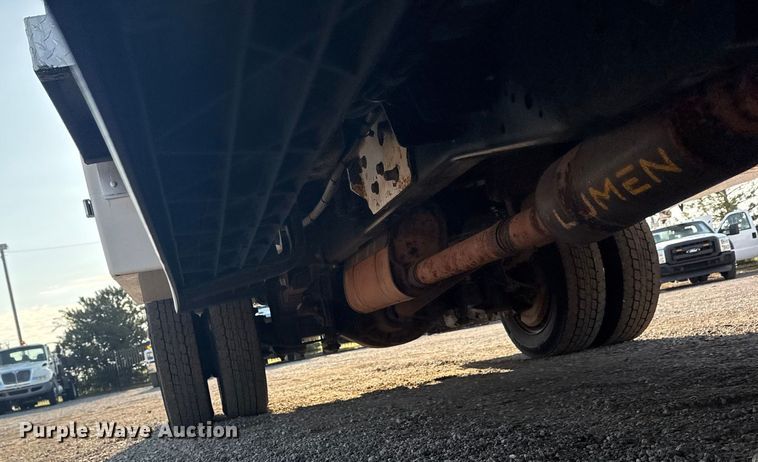 image for item NU9639 2012 Ford F450 Super Duty bucket truck