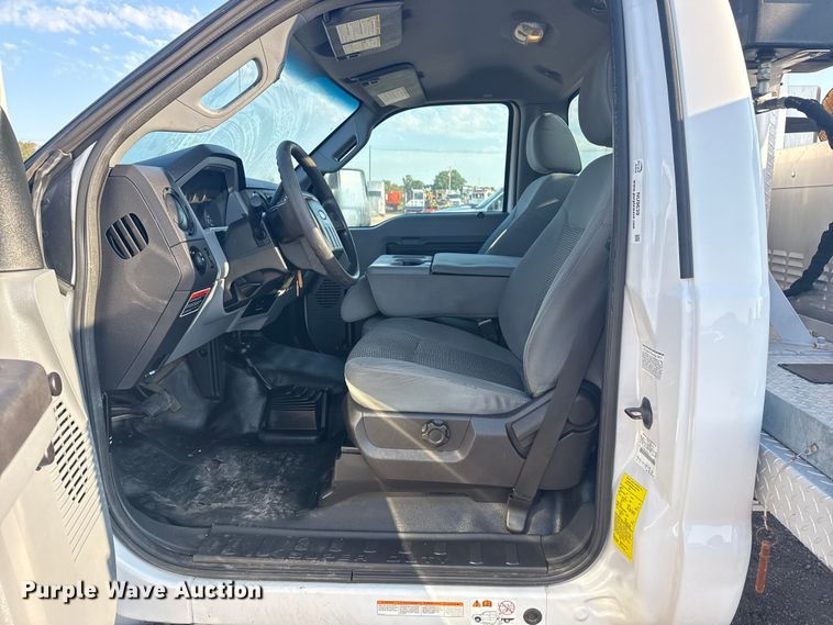 image for item NU9639 2012 Ford F450 Super Duty bucket truck