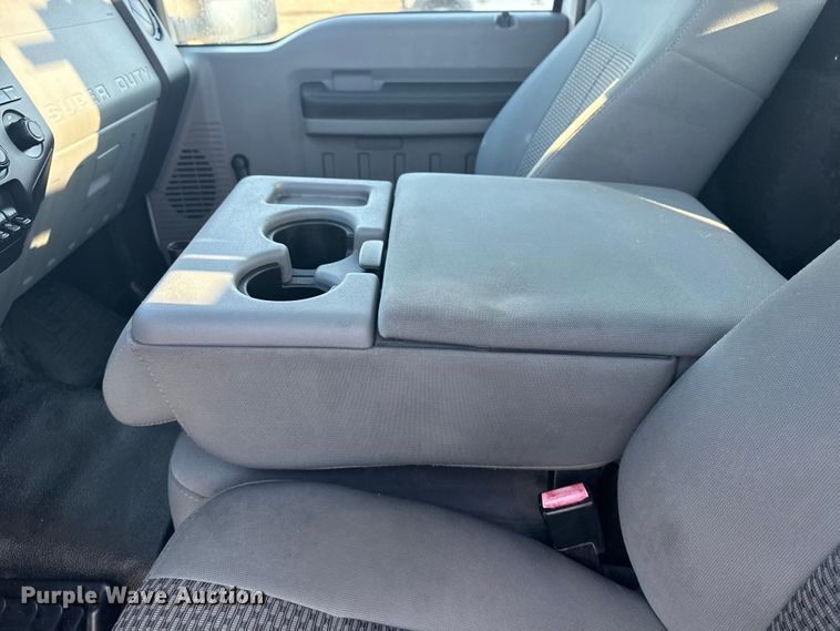 image for item NU9639 2012 Ford F450 Super Duty bucket truck