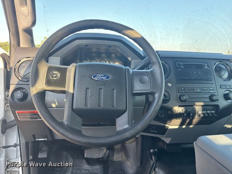 image for item NU9639 2012 Ford F450 Super Duty bucket truck