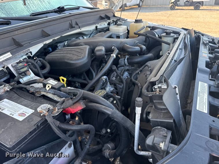 image for item NU9639 2012 Ford F450 Super Duty bucket truck