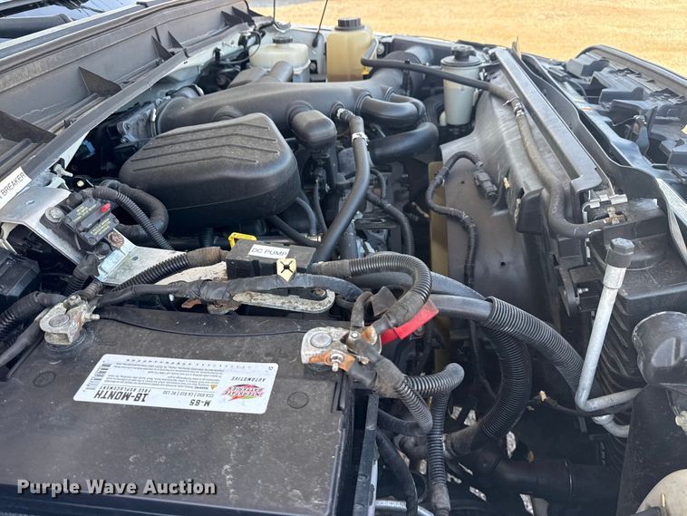 image for item NU9639 2012 Ford F450 Super Duty bucket truck