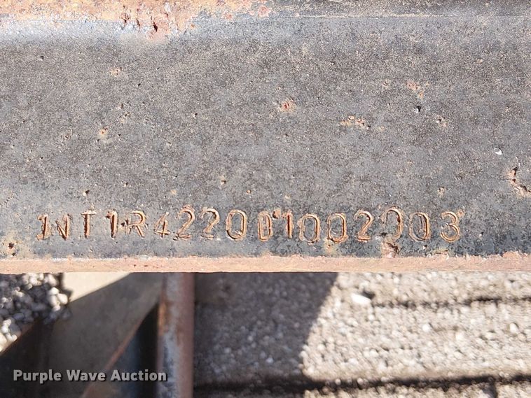 image for item NU9788 1999 Nabors Trailer Inc. log trailer