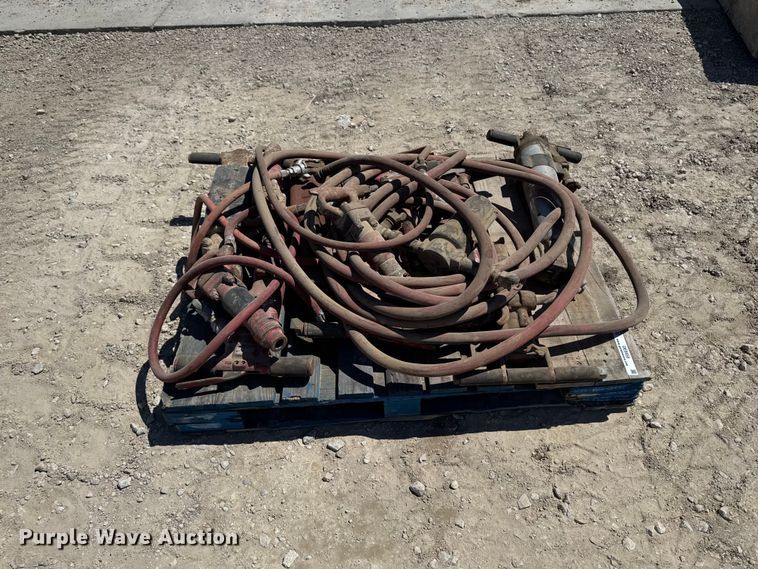 image for item OE9555 Approximately 10 air hammers