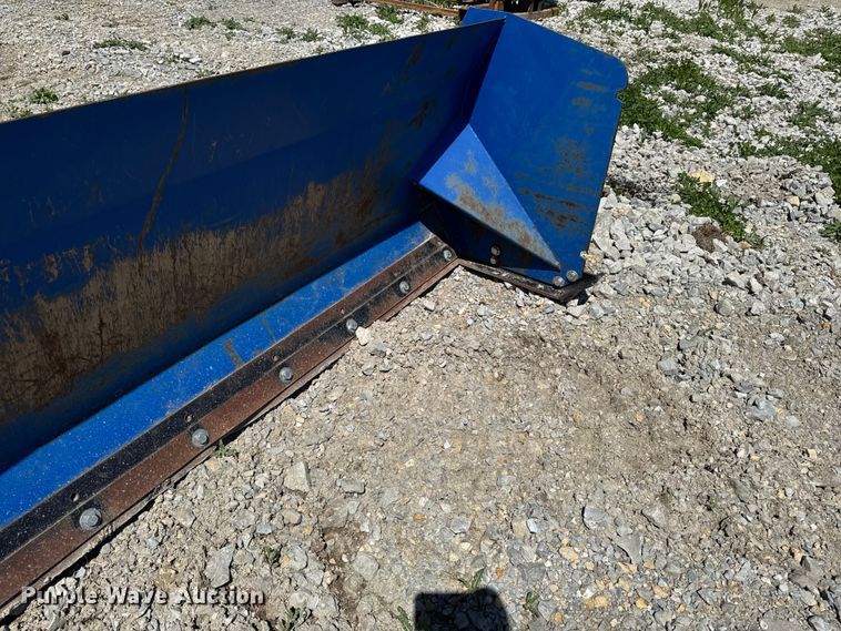 image for item OE9557 Skid steer snow pusher