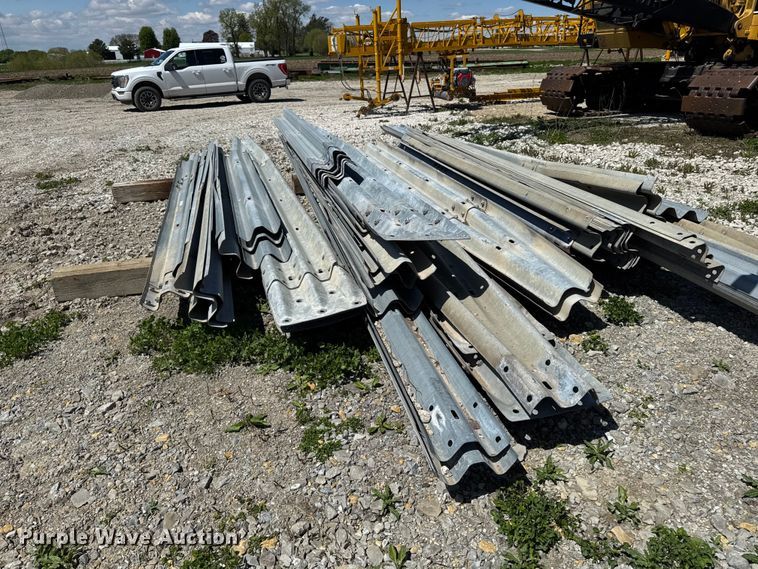 image for item OE9559 Approximately 50 guardrails