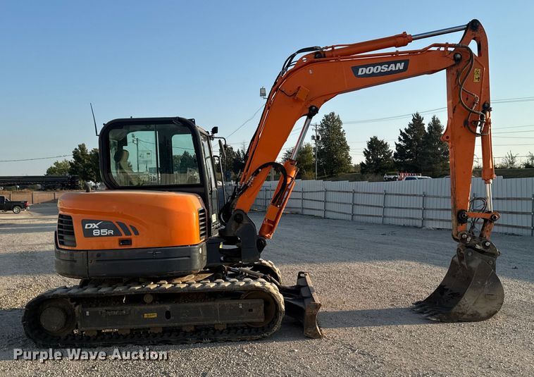 image for item YA1218 2021 Doosan DX85R-3 mini excavator
