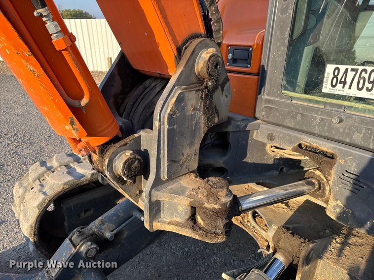image for item YA1218 2021 Doosan DX85R-3 mini excavator