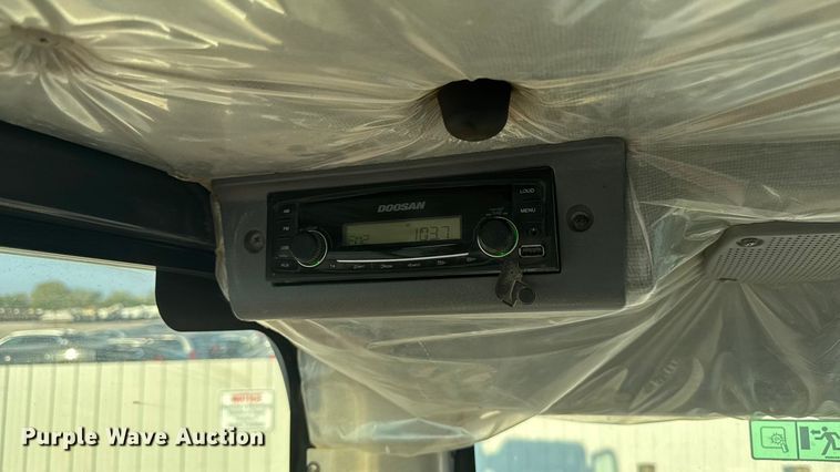 image for item YA1218 2021 Doosan DX85R-3 mini excavator