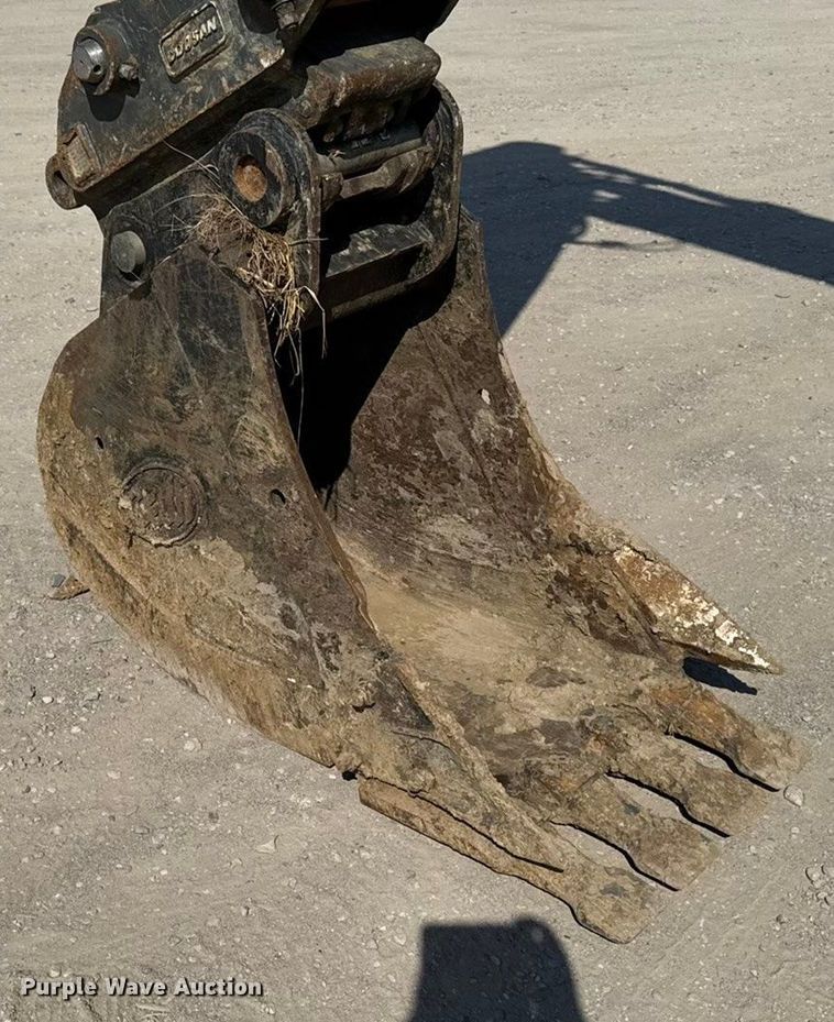 image for item YA1221 2021 Doosan DX140LCR-5 excavator