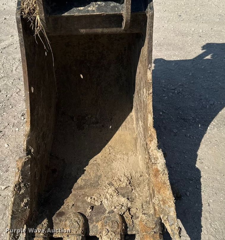 image for item YA1221 2021 Doosan DX140LCR-5 excavator