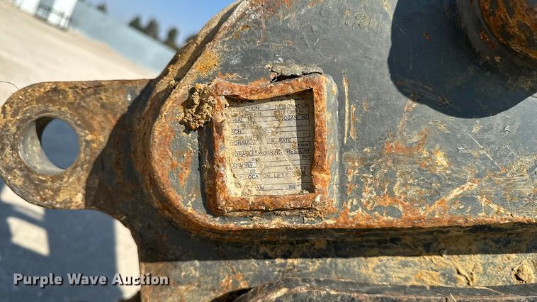 image for item YA1221 2021 Doosan DX140LCR-5 excavator