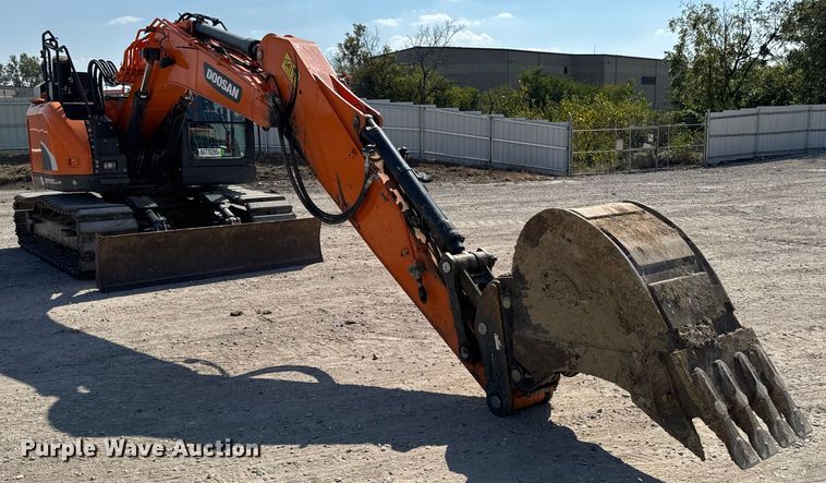 image for item YA1221 2021 Doosan DX140LCR-5 excavator