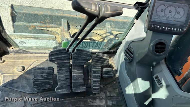 image for item YA1221 2021 Doosan DX140LCR-5 excavator