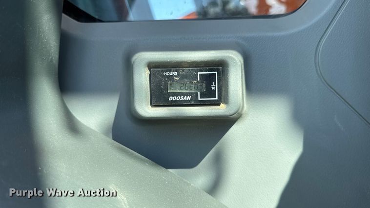 image for item YA1221 2021 Doosan DX140LCR-5 excavator
