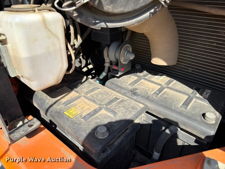 image for item YA1221 2021 Doosan DX140LCR-5 excavator