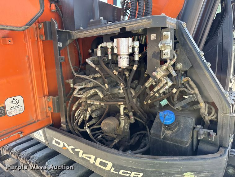 image for item YA1221 2021 Doosan DX140LCR-5 excavator