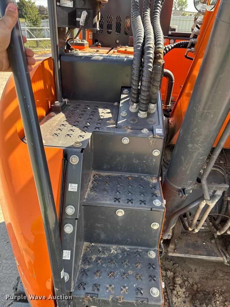 image for item YA1221 2021 Doosan DX140LCR-5 excavator