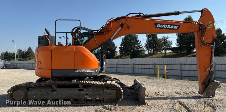 image for item YA1222 2020 Doosan DX235LCR-5 excavator